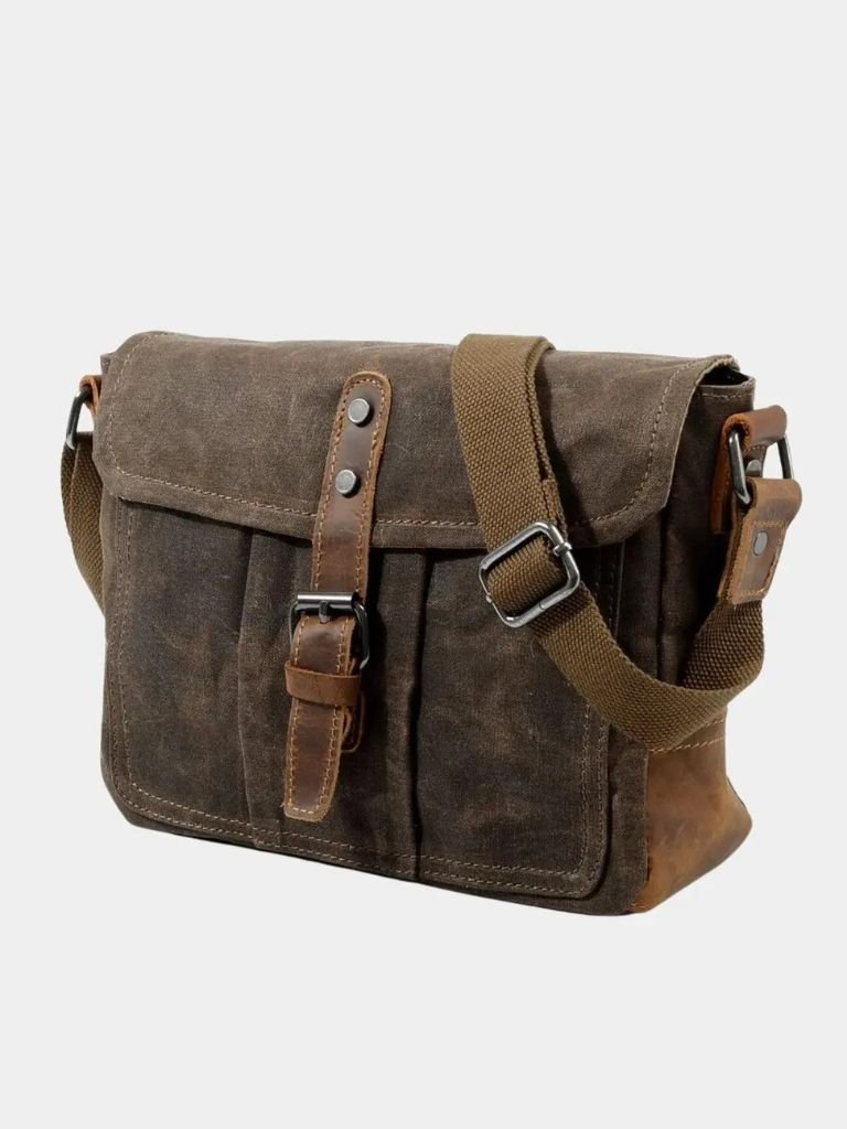Balmoral Courier Transversal Bag - North & Row