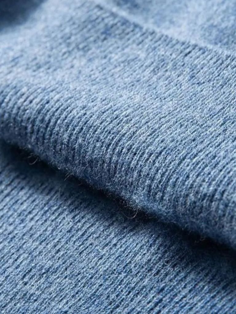 Cashmere V Neck Knitwear Sweater - North & Row
