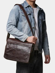 Classic Messenger Leather Bag - North & Row
