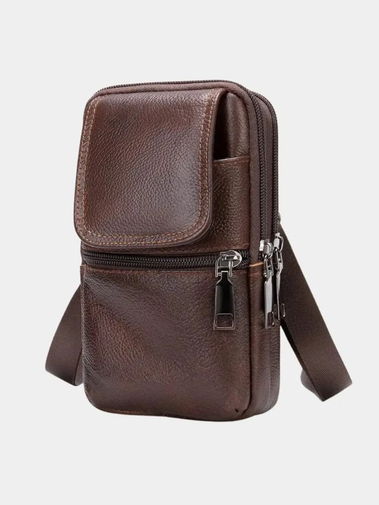 Compact Voyager Shoulder Bag -North & Row