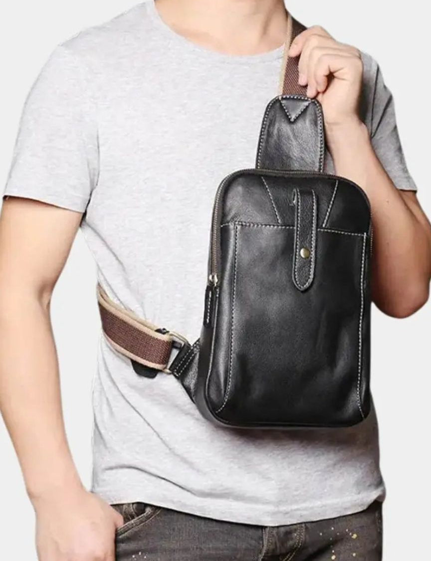 minimalist-leather-shoulder-bag-cross-crown-877782.jpg