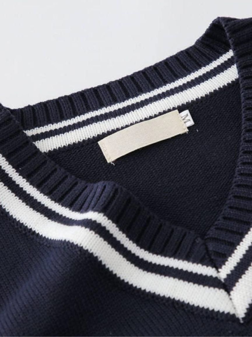 Old Money Essential Knit Vest - North & Row