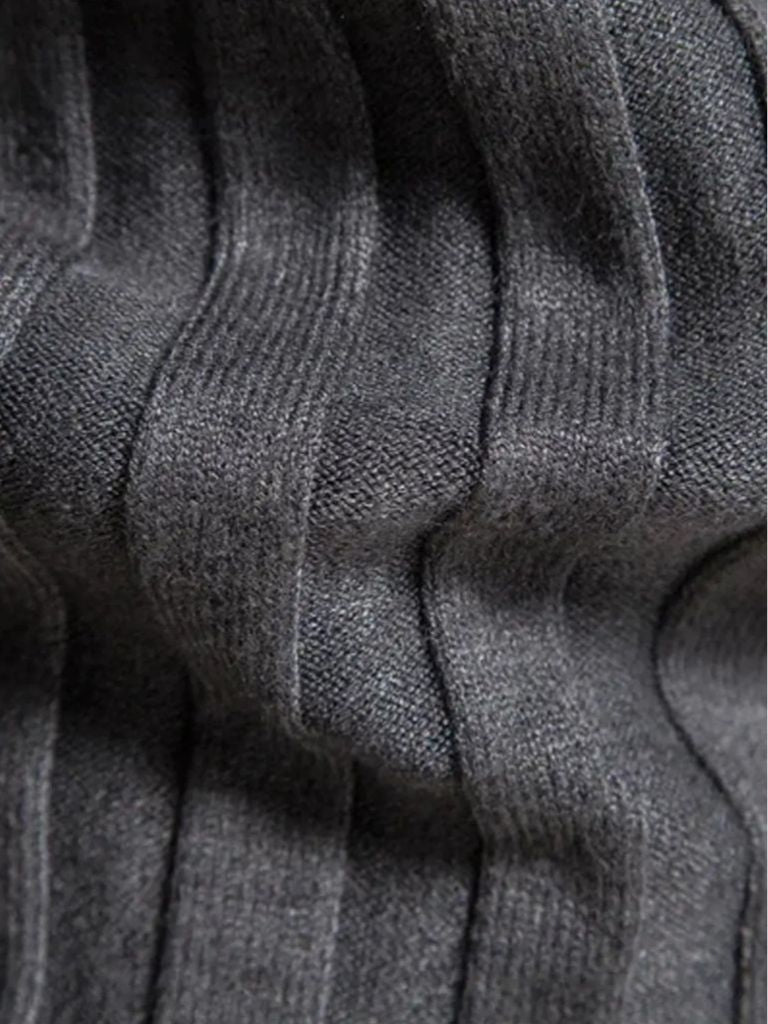Turtleneck Knitwear Pullover Sweater - North & Row