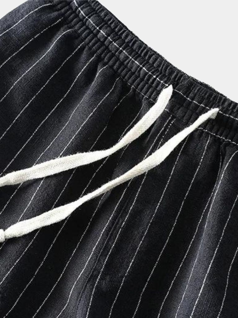 Velin Coast Shorts – North & Row